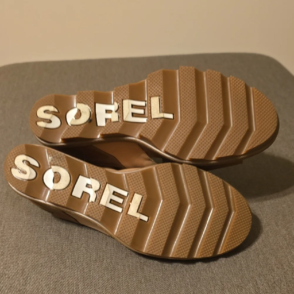 Sorel Tan and Brown Women's Sandals - Picture 3 of 4